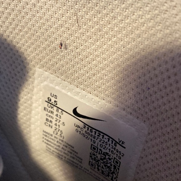 Nike high top Air Force 1’s - Picture 4 of 5